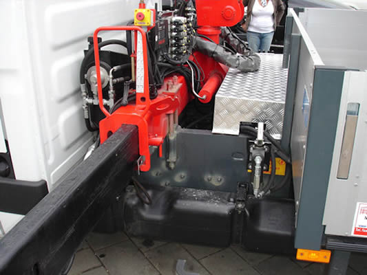 Loading Crane with Work Platform 02
