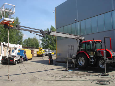 tractor mounted work platform 03