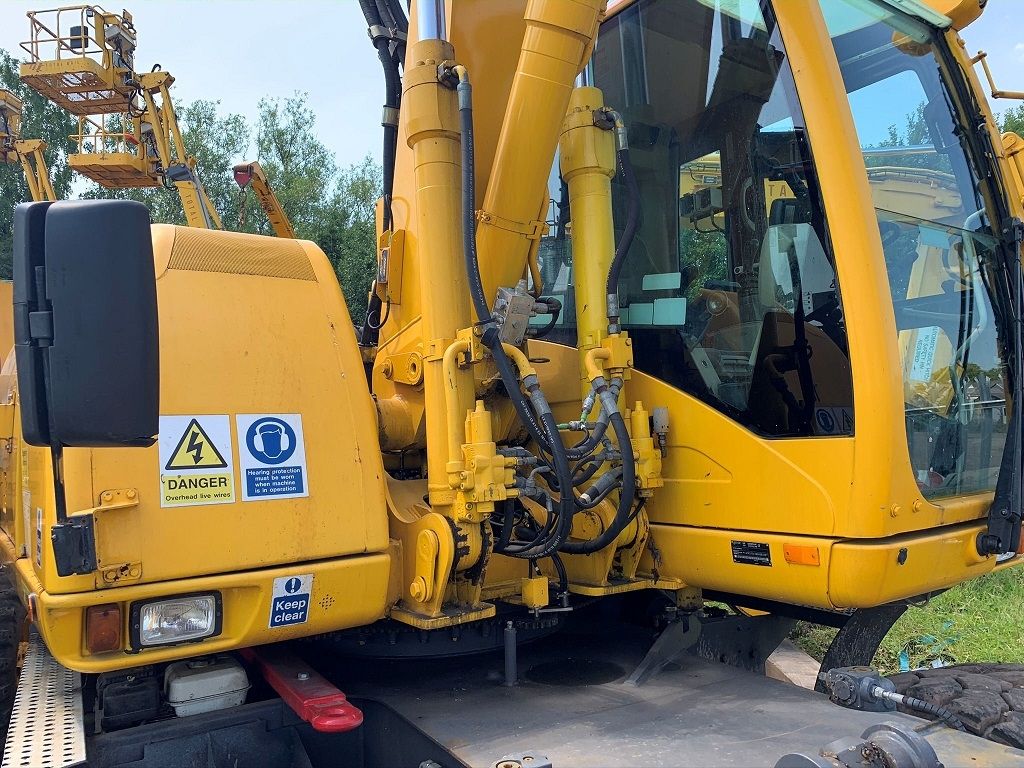 CAT M312 - 2003 - UK